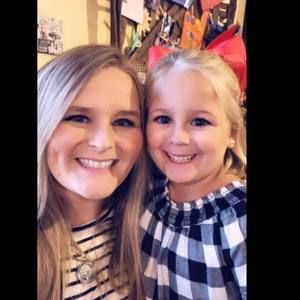 Meet your Posher, Ashley